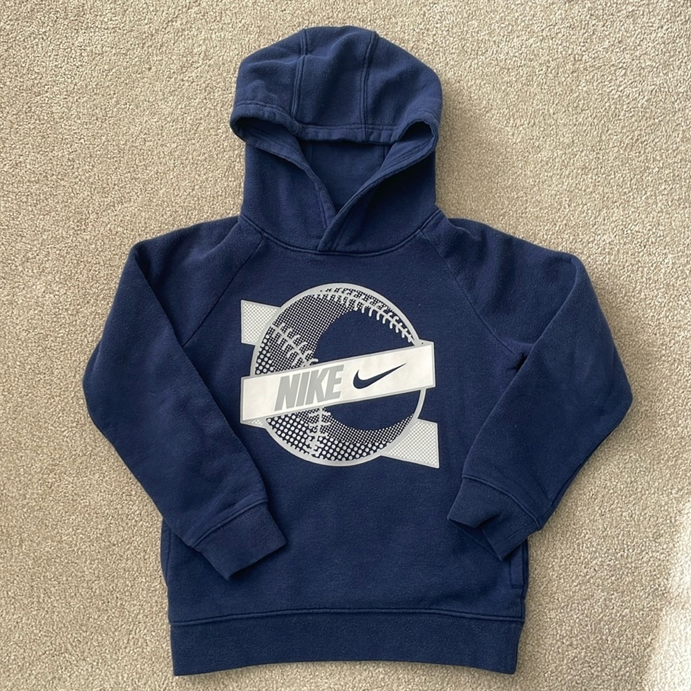 Nike hooded sweatshirt size 6